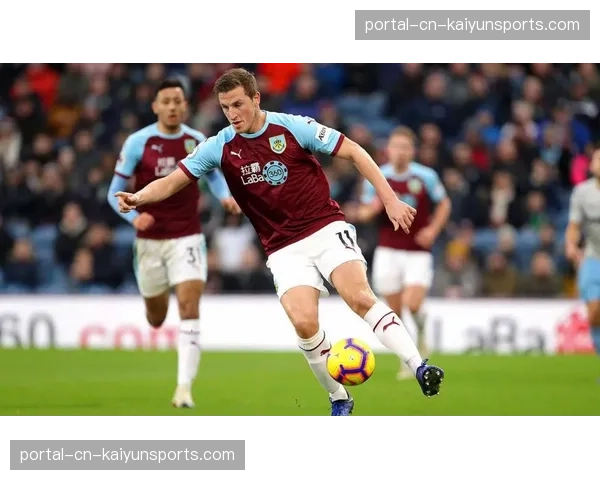 伯恩利0-2不敌布莱顿,保级形势愈发严峻 伯恩利0-2不敌布莱顿,保级形势愈发严峻